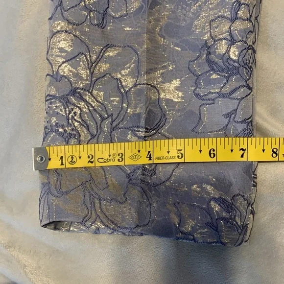 Tahari Arthur S Levine periwinkle Blue Gold silver metallic jacquard pants 10P - Picture 11 of 11